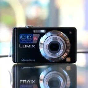 Panasonic Lumix DMC-FS7