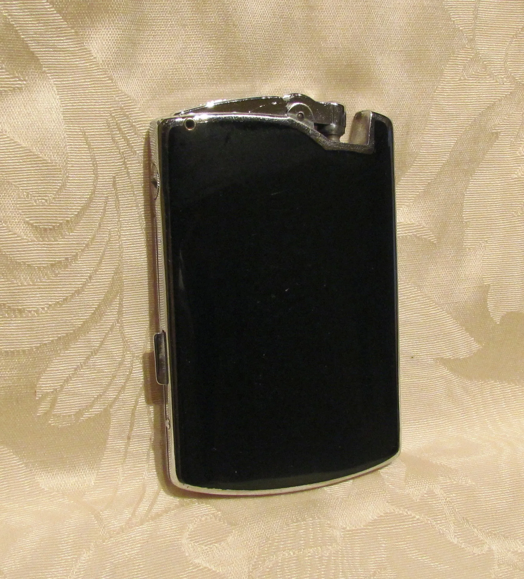 Ronson Tuxedo Case Lighter Art Deco Black Enamel Working Cigarette Case